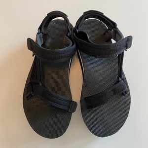 TEVA Midform Universal, 7